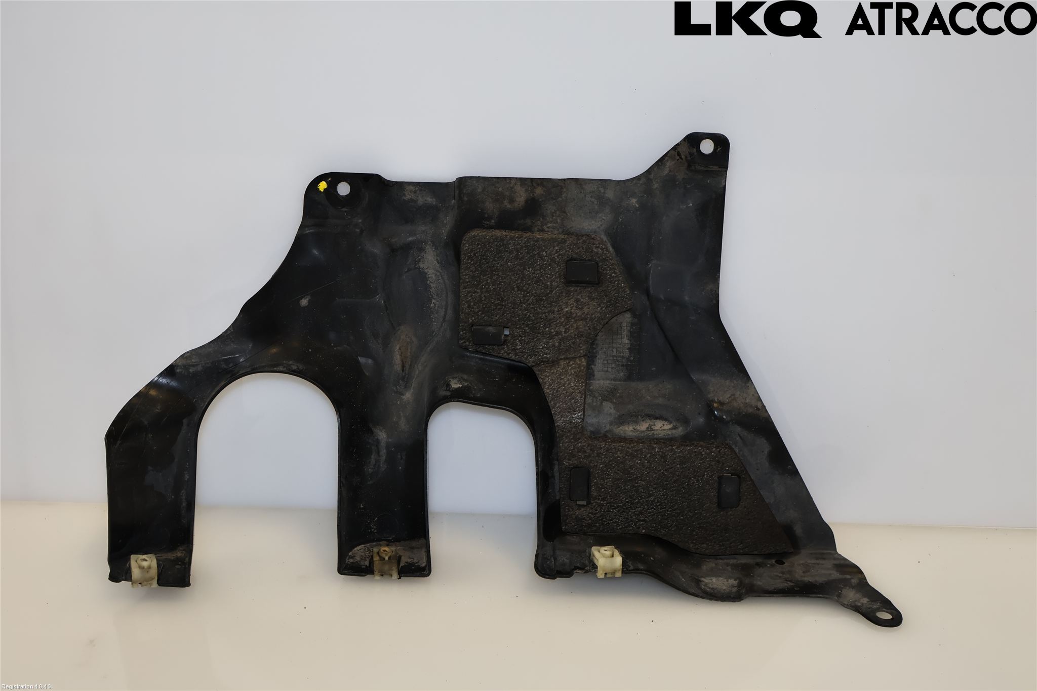 BMW 5 G30/G31/F90 17-23 Hasplåt Plåt-Plast