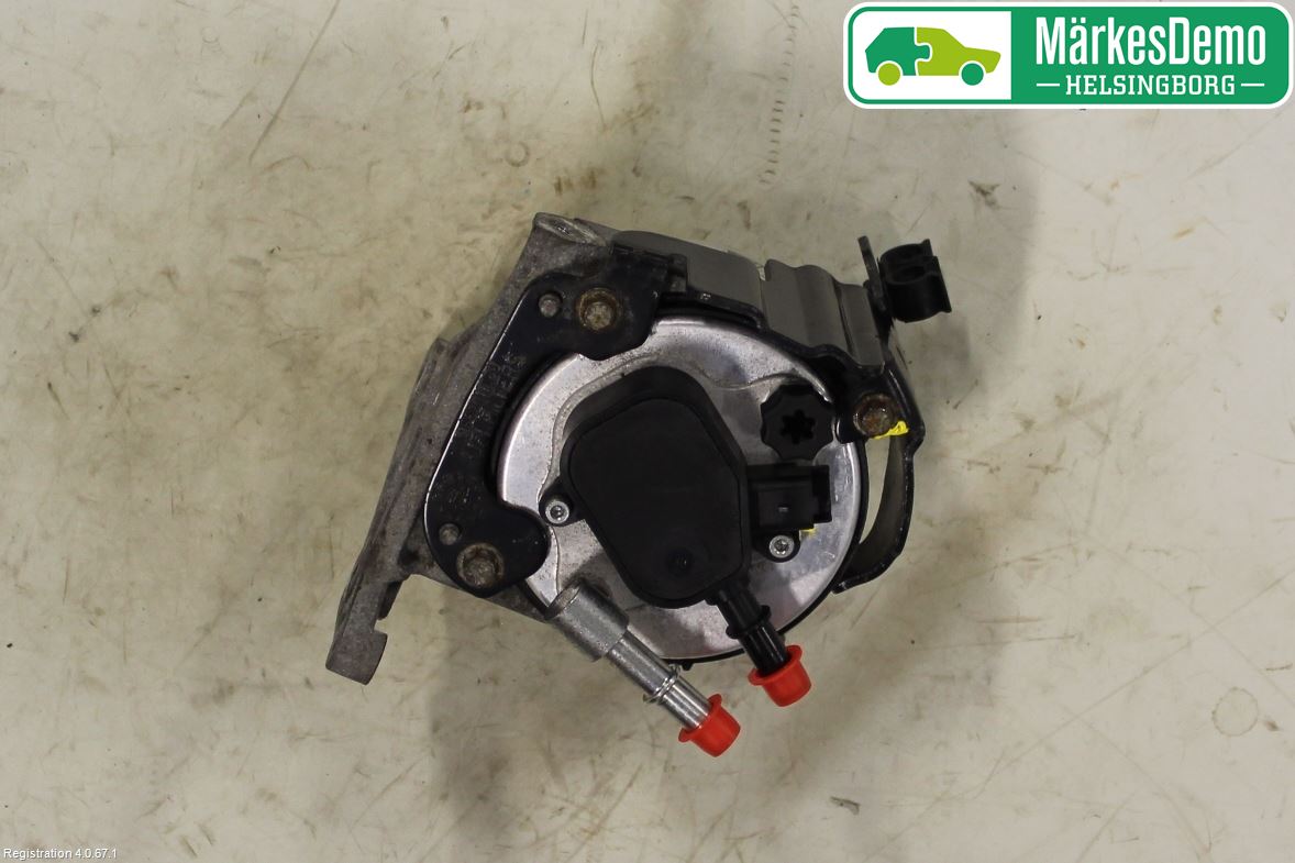 Volvo V70 08-13 Bränslefilter-Hållare