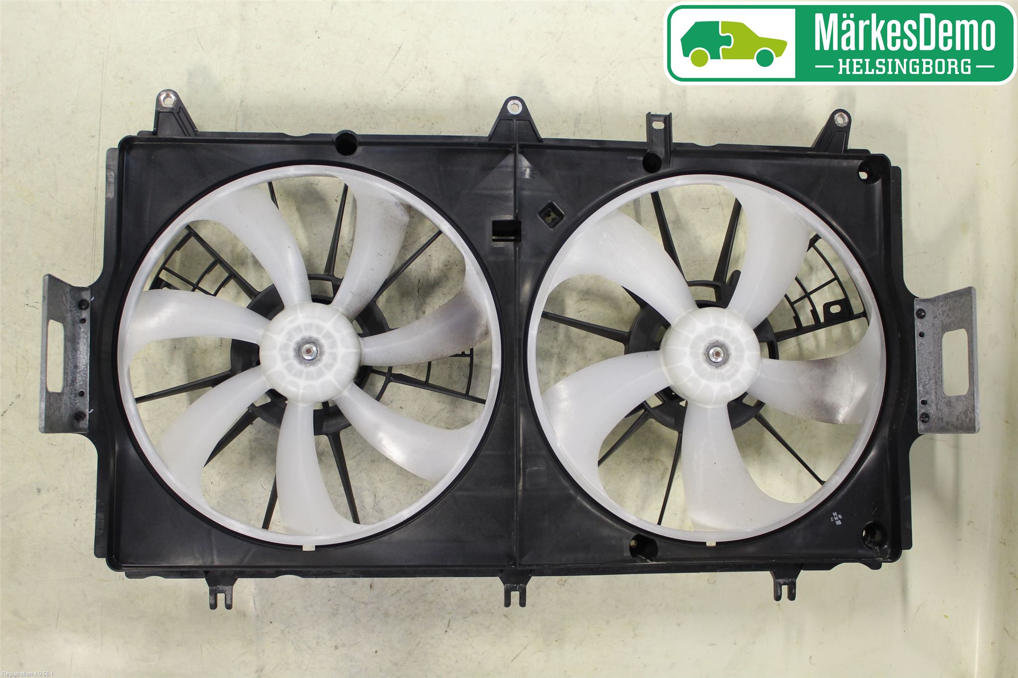 Suzuki KIZASHI Kylfläkt El