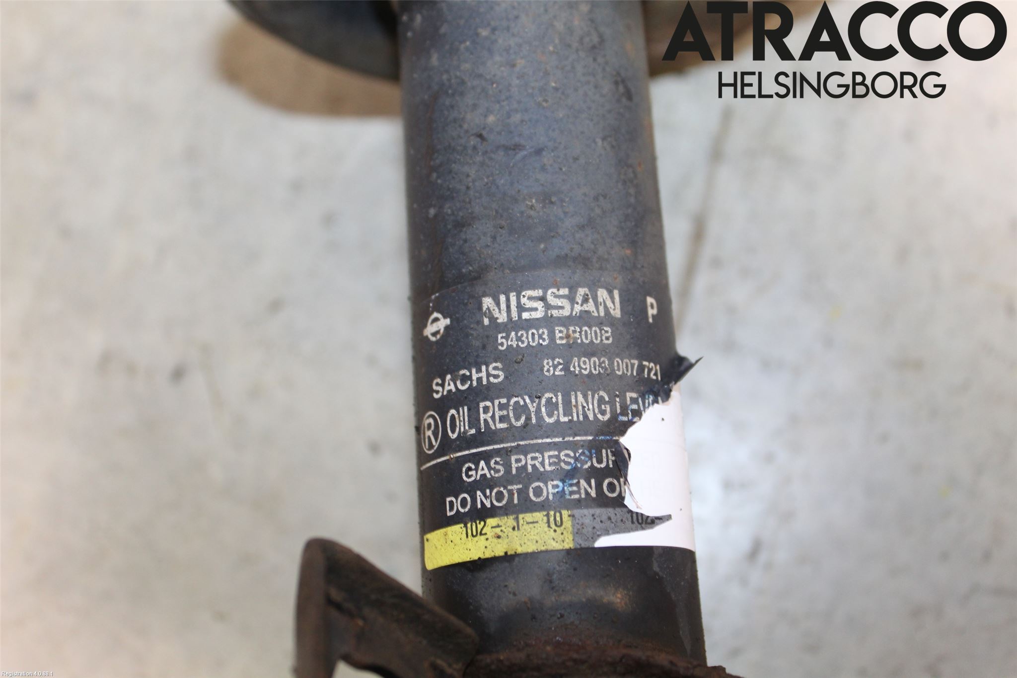 Nissan QASHQAI 10-14 Fjäderben Fram Vänster