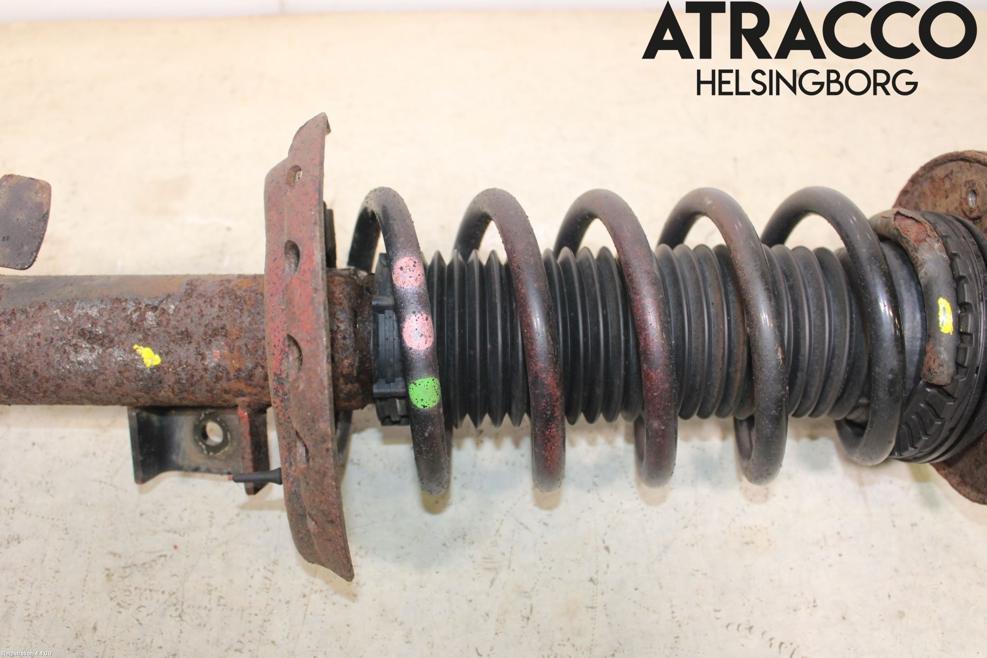 Volvo V60 11-13 Fjäderben Fram Vänster