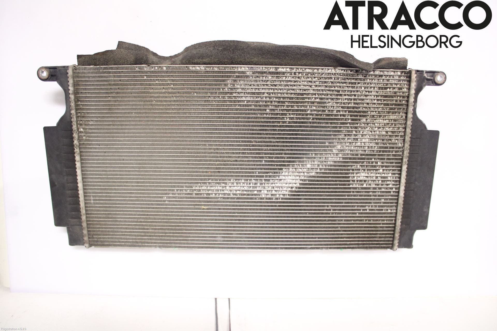 Toyota AVENSIS 09-15 Kylare Man