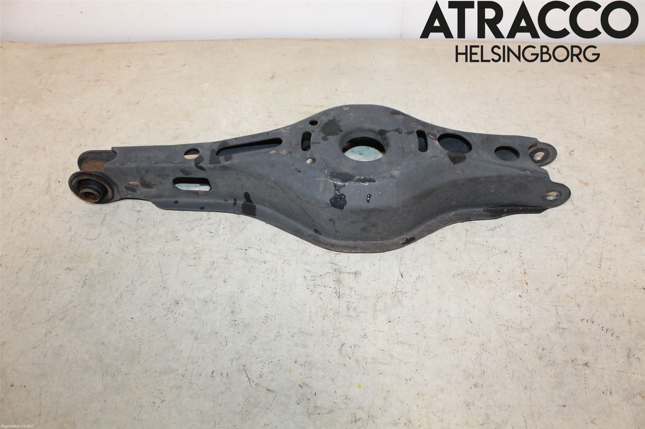 Toyota COROLLA 19- Bärarm Bak Höger