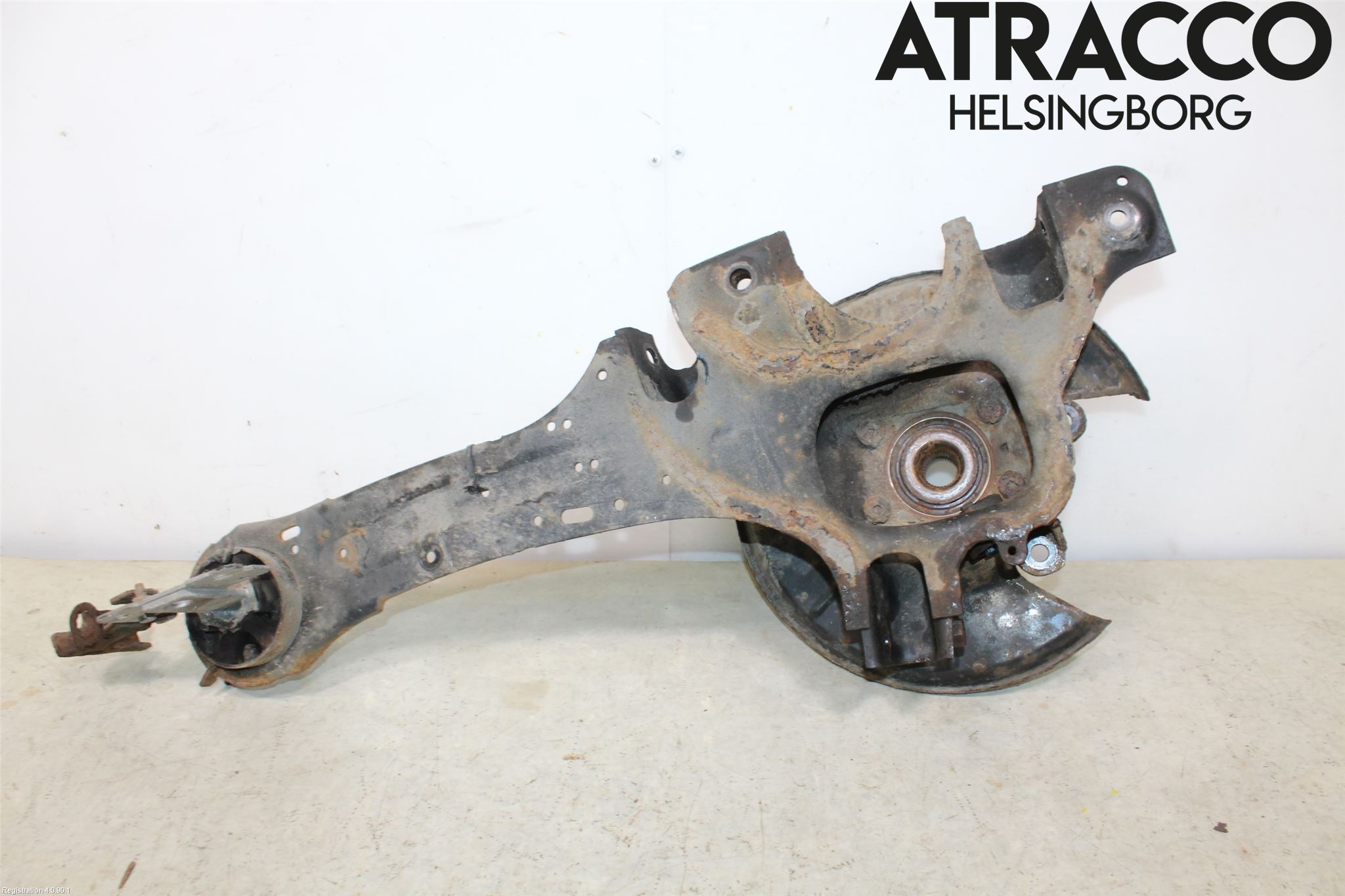 Volvo V60 11-13 Bärarm Bak Vänster