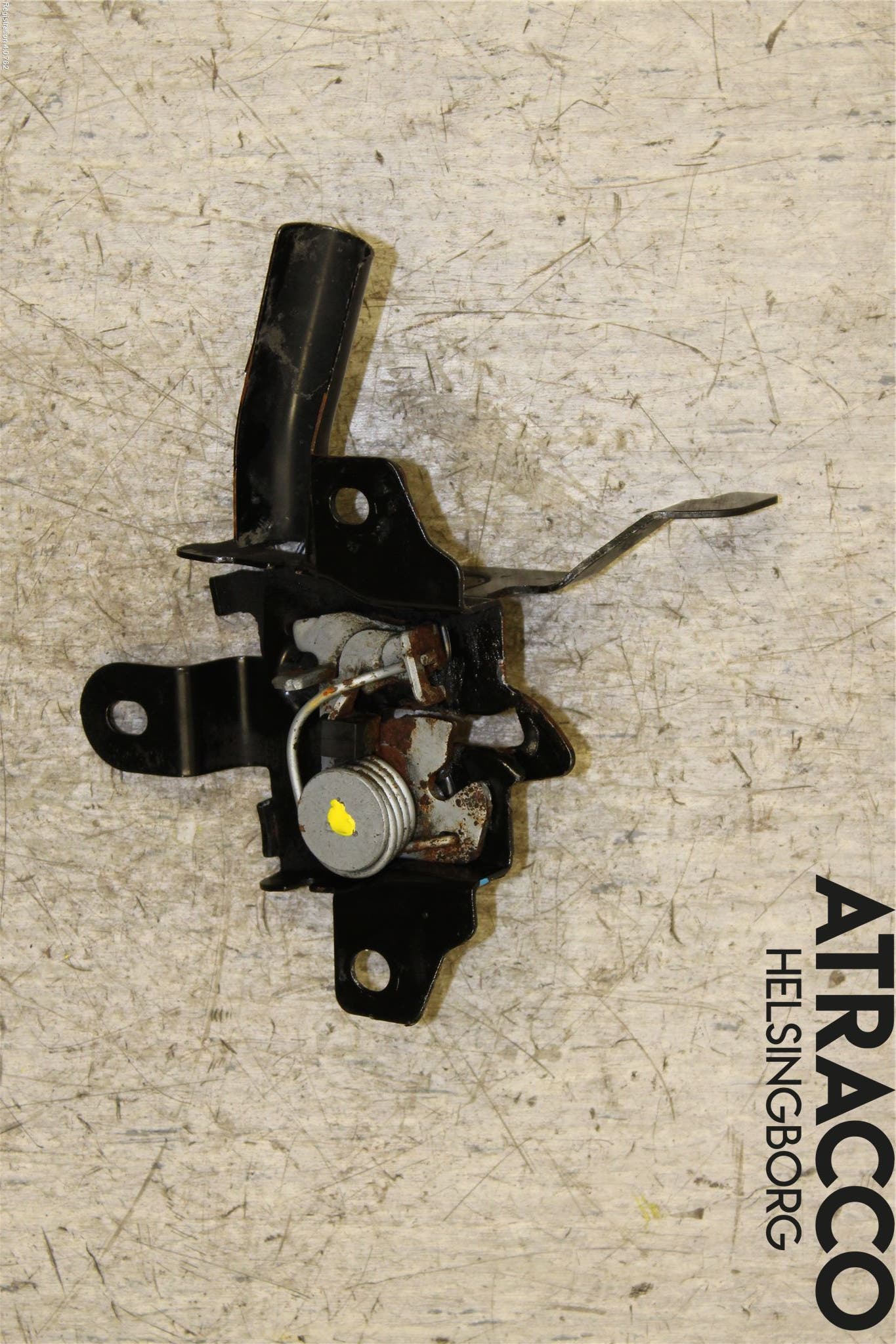 Subaru OUTBACK 10-15 Huvlås