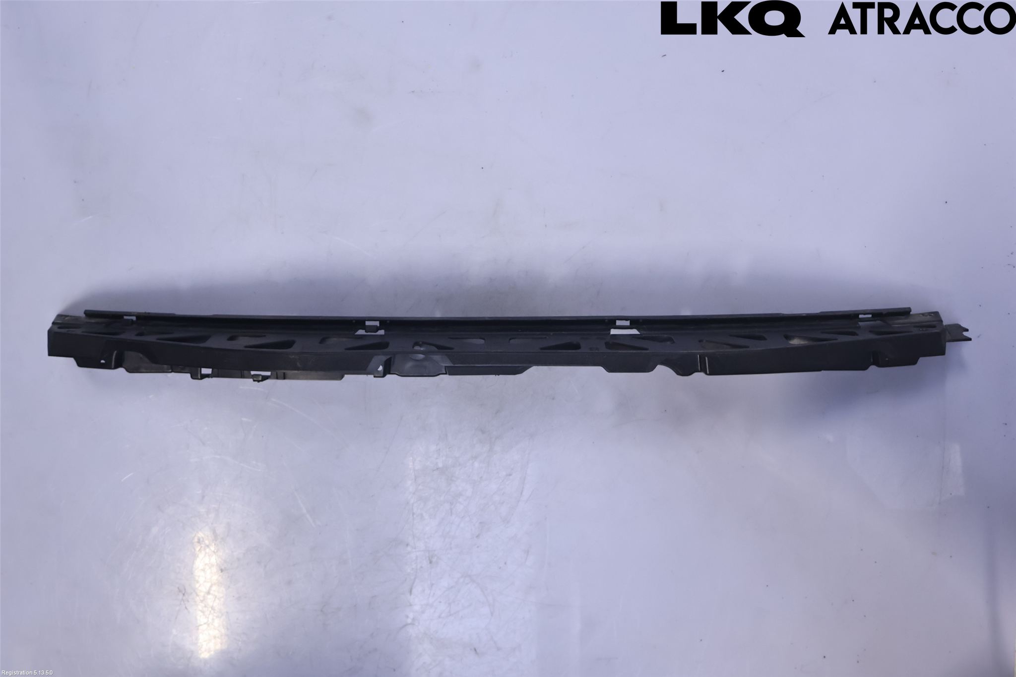 Volkswagen VW PASSAT 15-19 Stötfångardel Bak Mitt