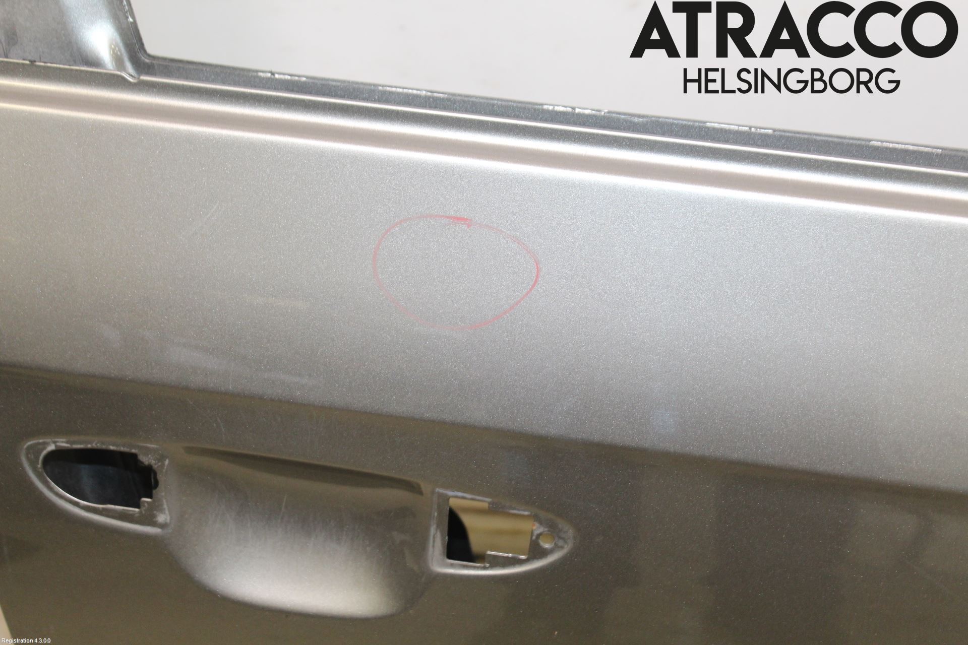 Volkswagen VW PASSAT 11-14 Dörr Fram Höger