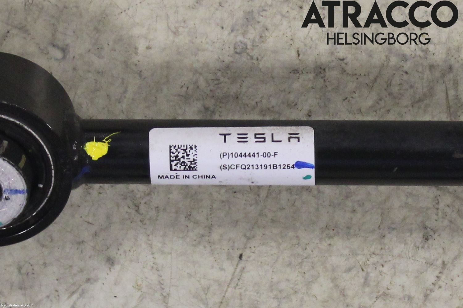 Tesla MODEL Y 21- Bärarm Bak Vänster