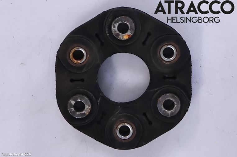 BMW X1 E84 10-15 Mellanaxel Gummiknut