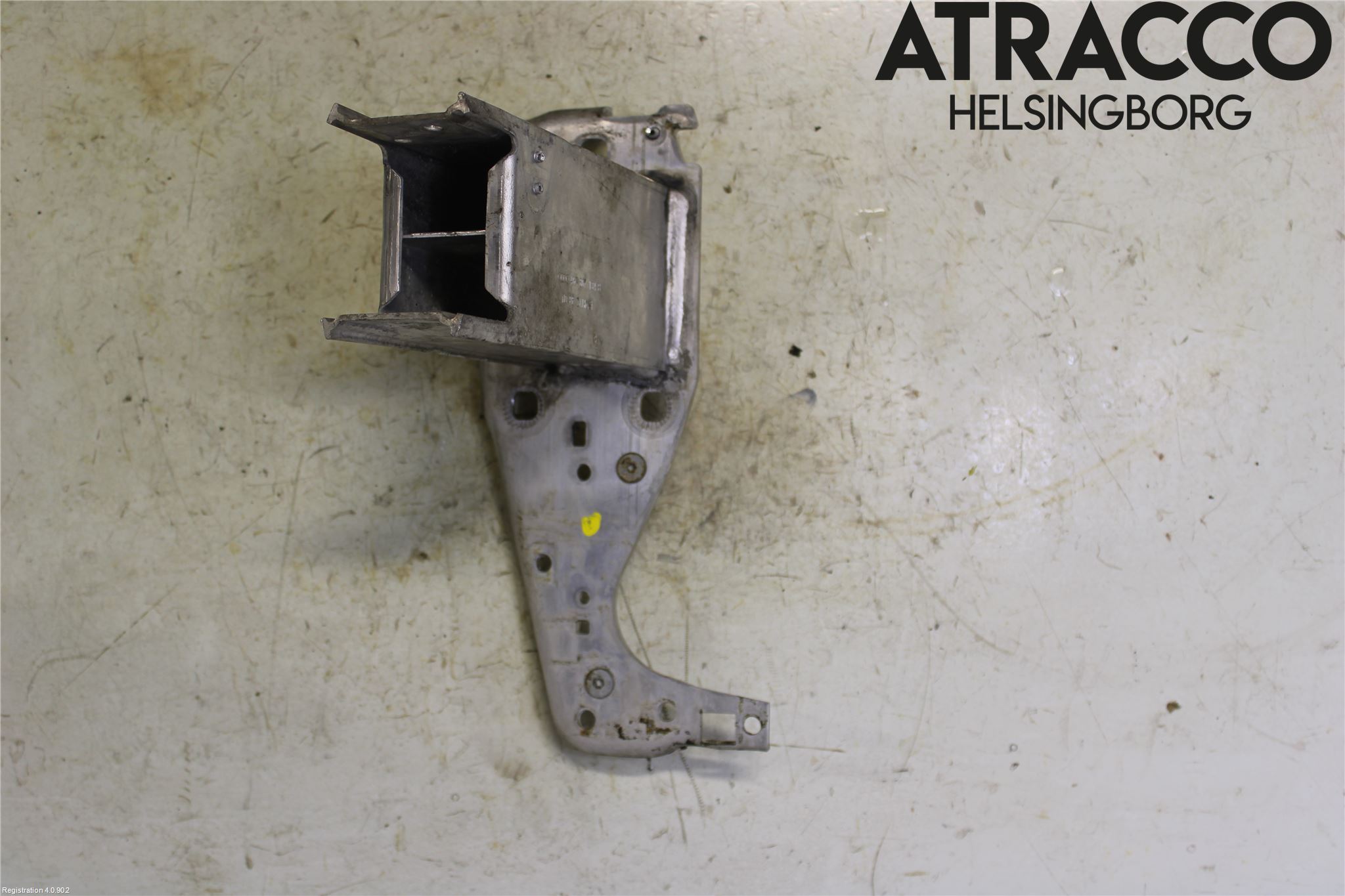 Audi A6 ALLROAD 12-18 Stötfångarbärjärn Fram