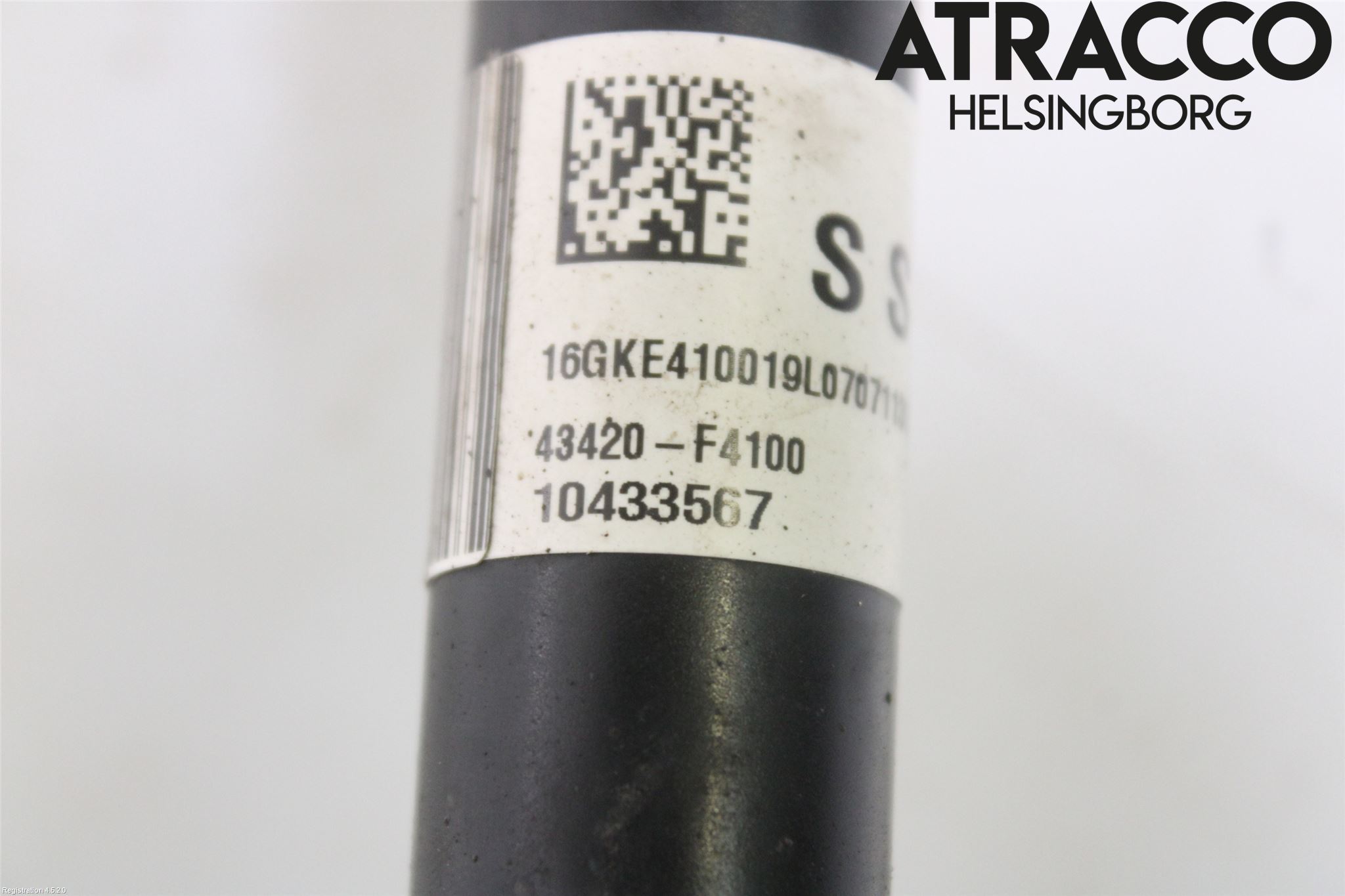 Toyota C-HR 16-23 Drivaxel Fram Vänster
