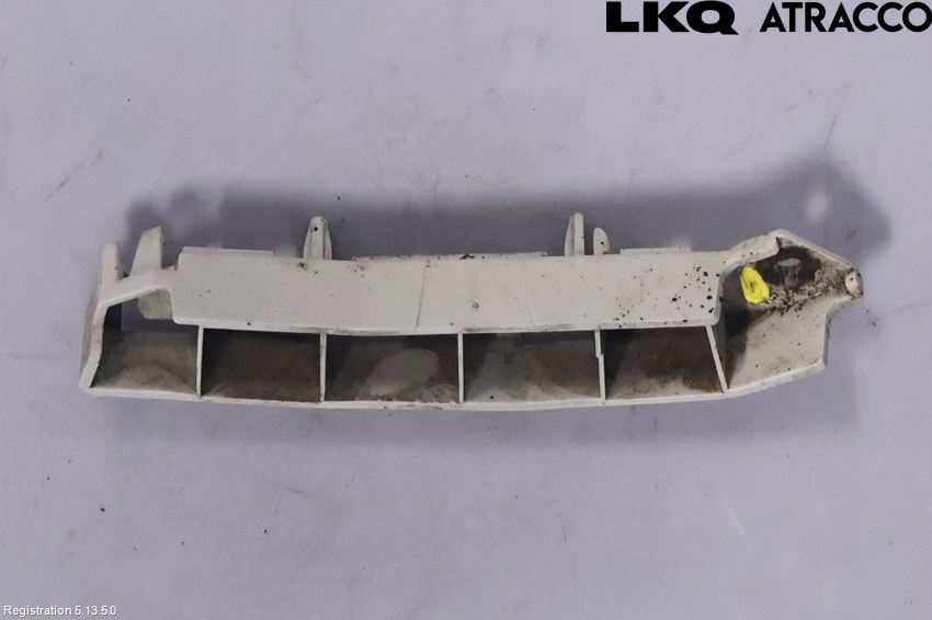 Ford FOCUS 15-18 Stötfångarfäste Fram Hö