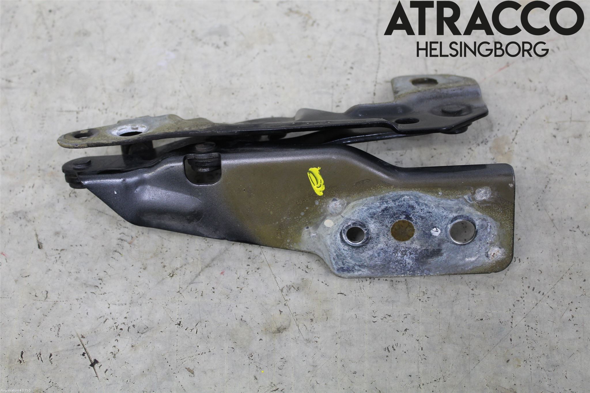 Dodge CALIBER Huvgångjärn