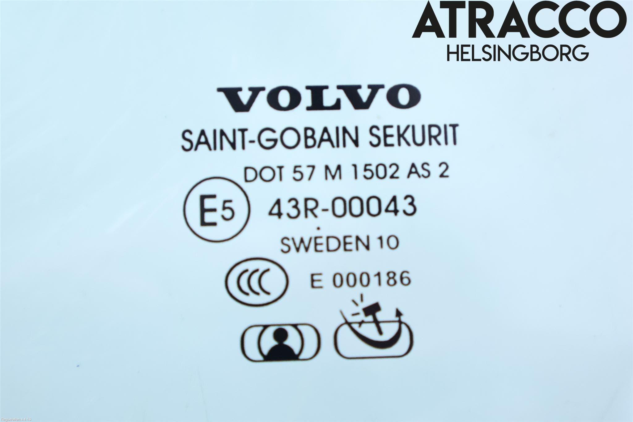 Volvo V70 08-13 Dörruta Bak Höger