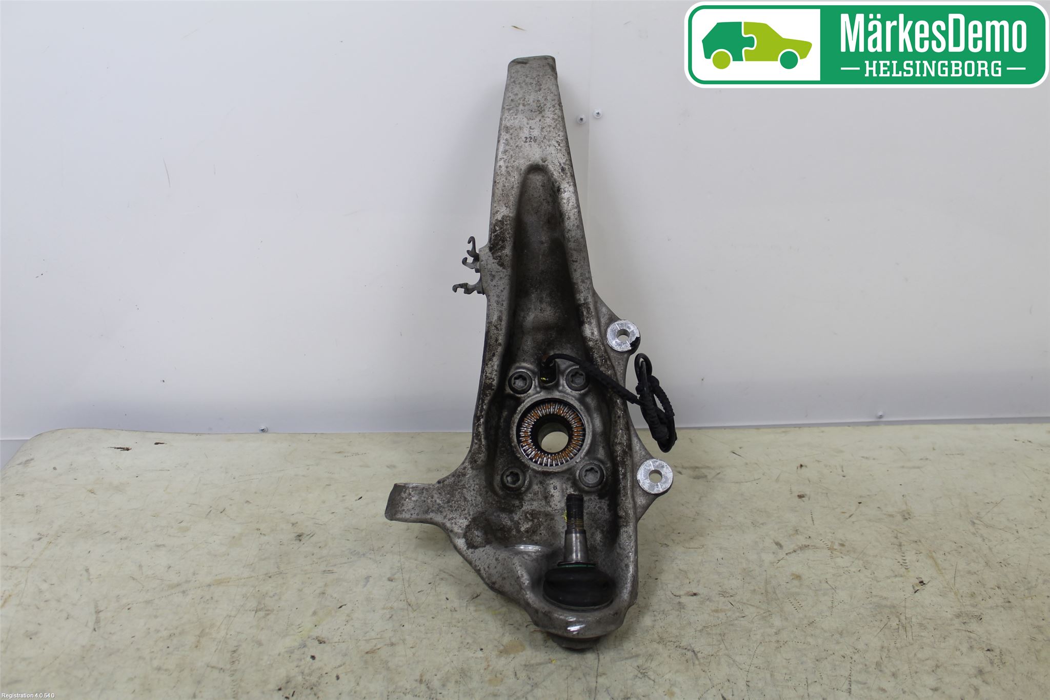 BMW 5 F10/F11/F18 09-17 Styrspindel Lagerhus Hö