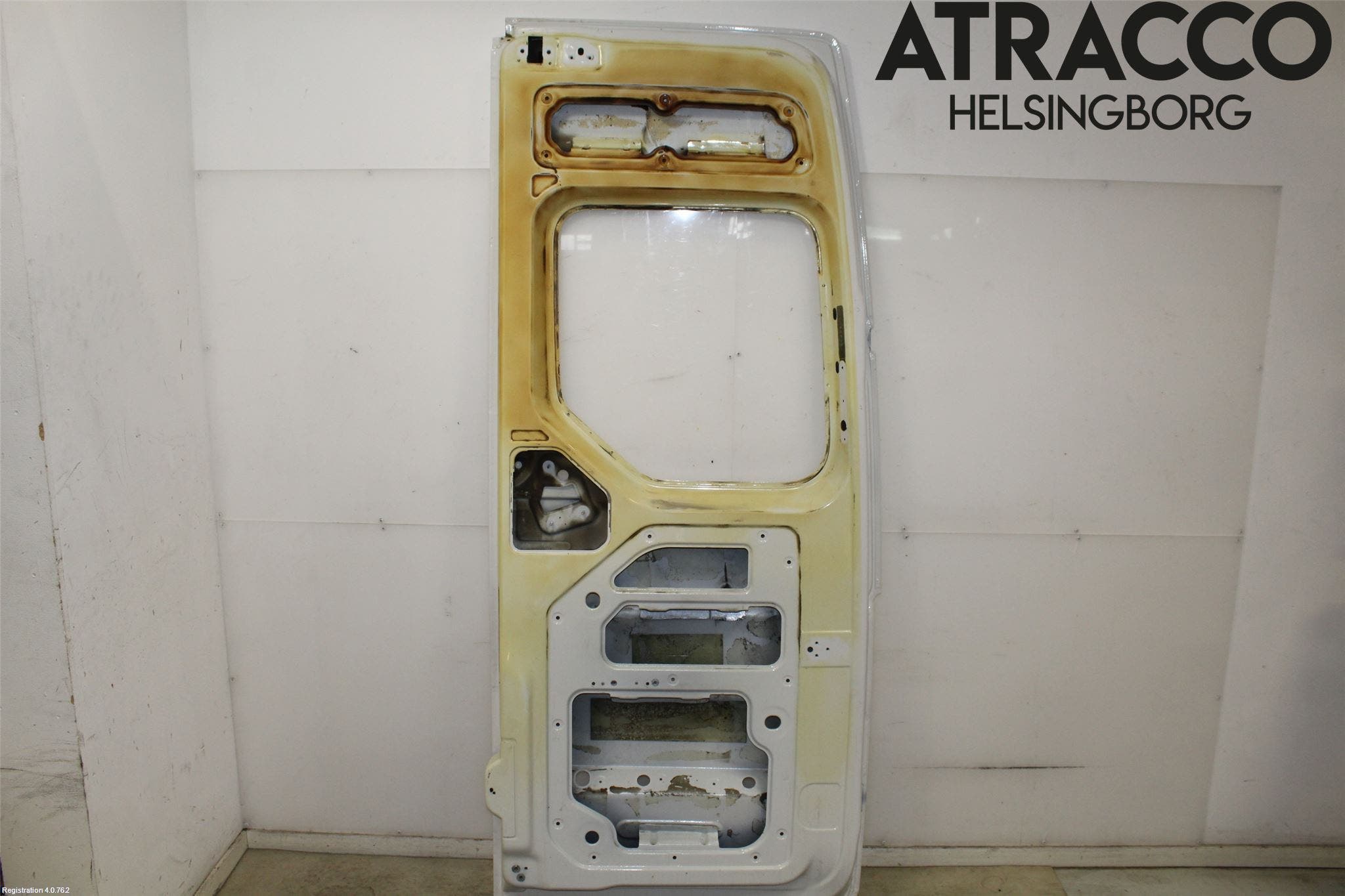 Volkswagen VW CRAFTER II / E-CRAFTER 17- Dörr Bak Van-Skåp Vänster