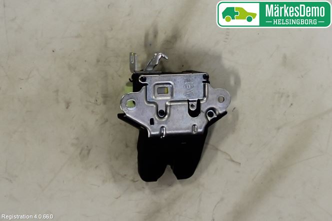 Kia OPTIMA 00-15 Låskista Baklucka