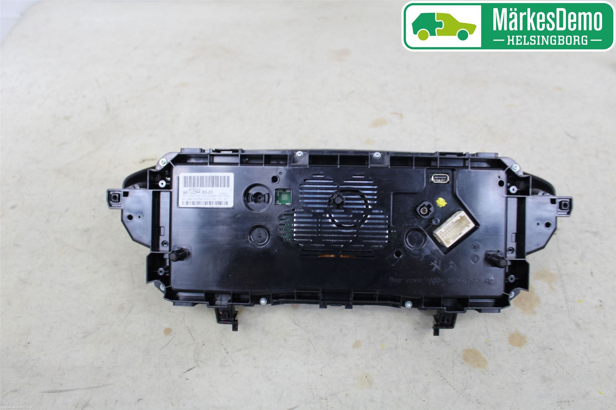 Peugeot 5008 17-24 Instrument Komb