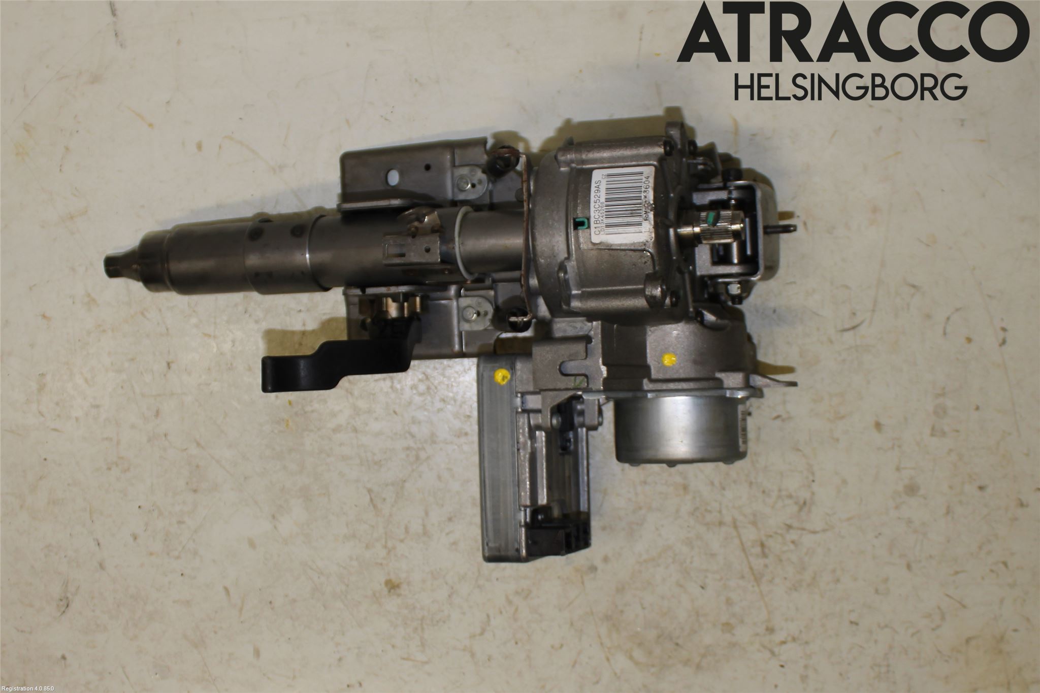 Ford FIESTA 13-17 Rattaxelagg Med Inb Servo