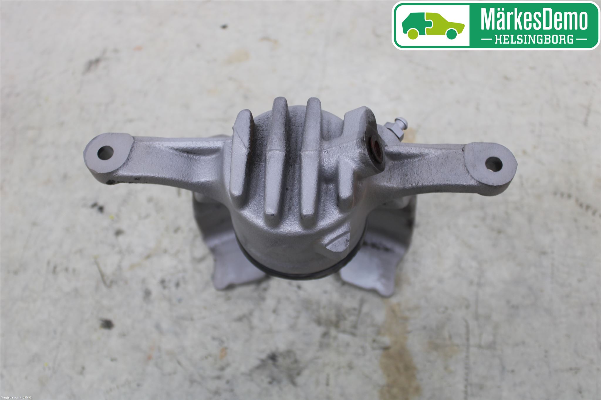 Renault TRAFIC/E-TECH 15- Bromsok Fram Höger