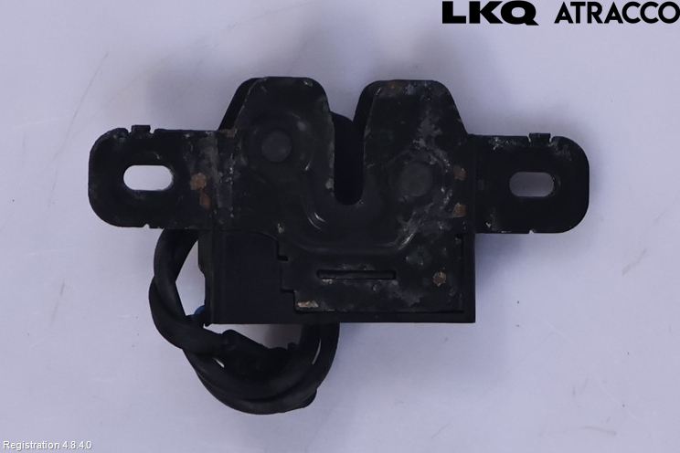 Volvo V70 08-13 Huvlås