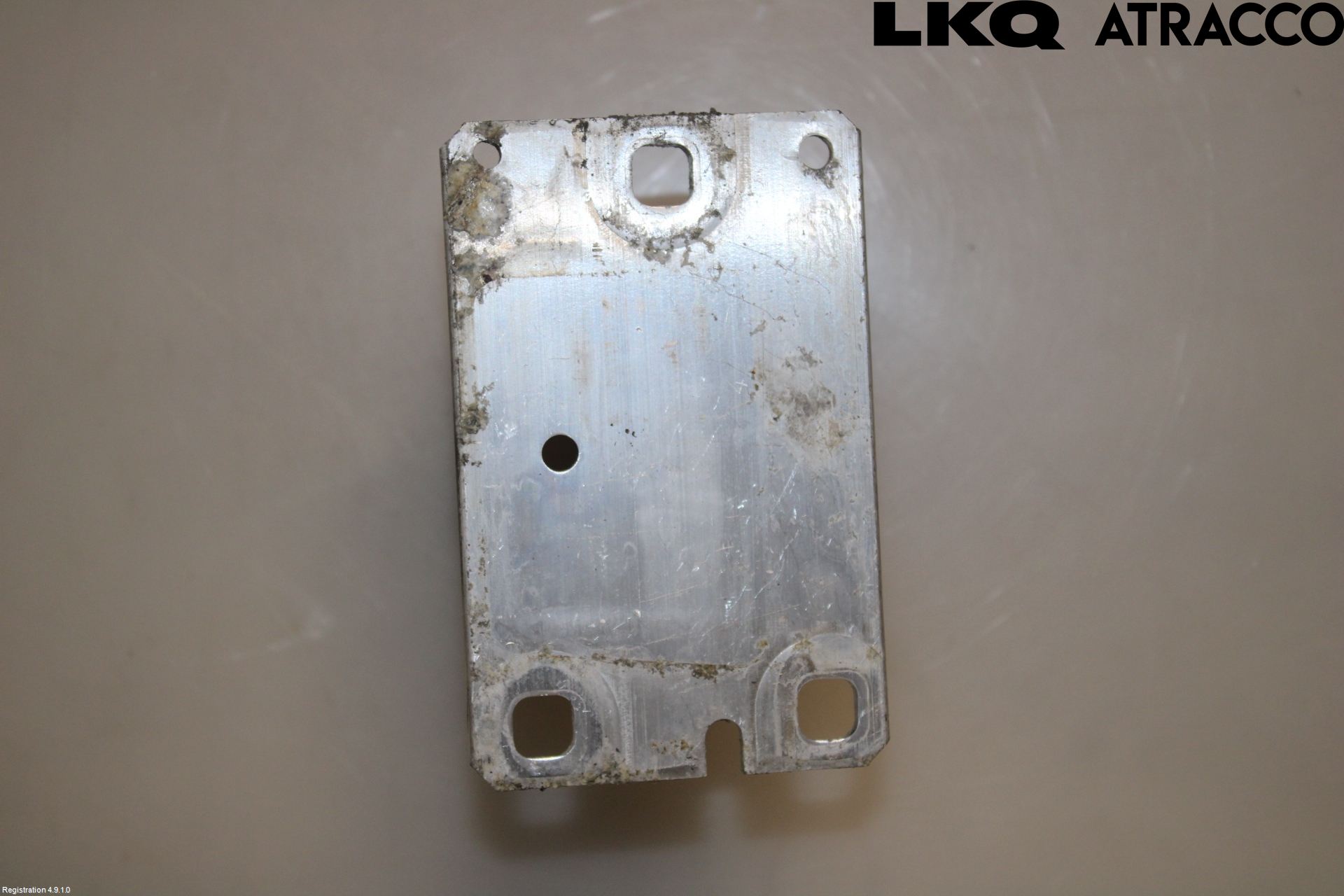 Audi Q5 09-16 Stötfångarbärjärn Fram