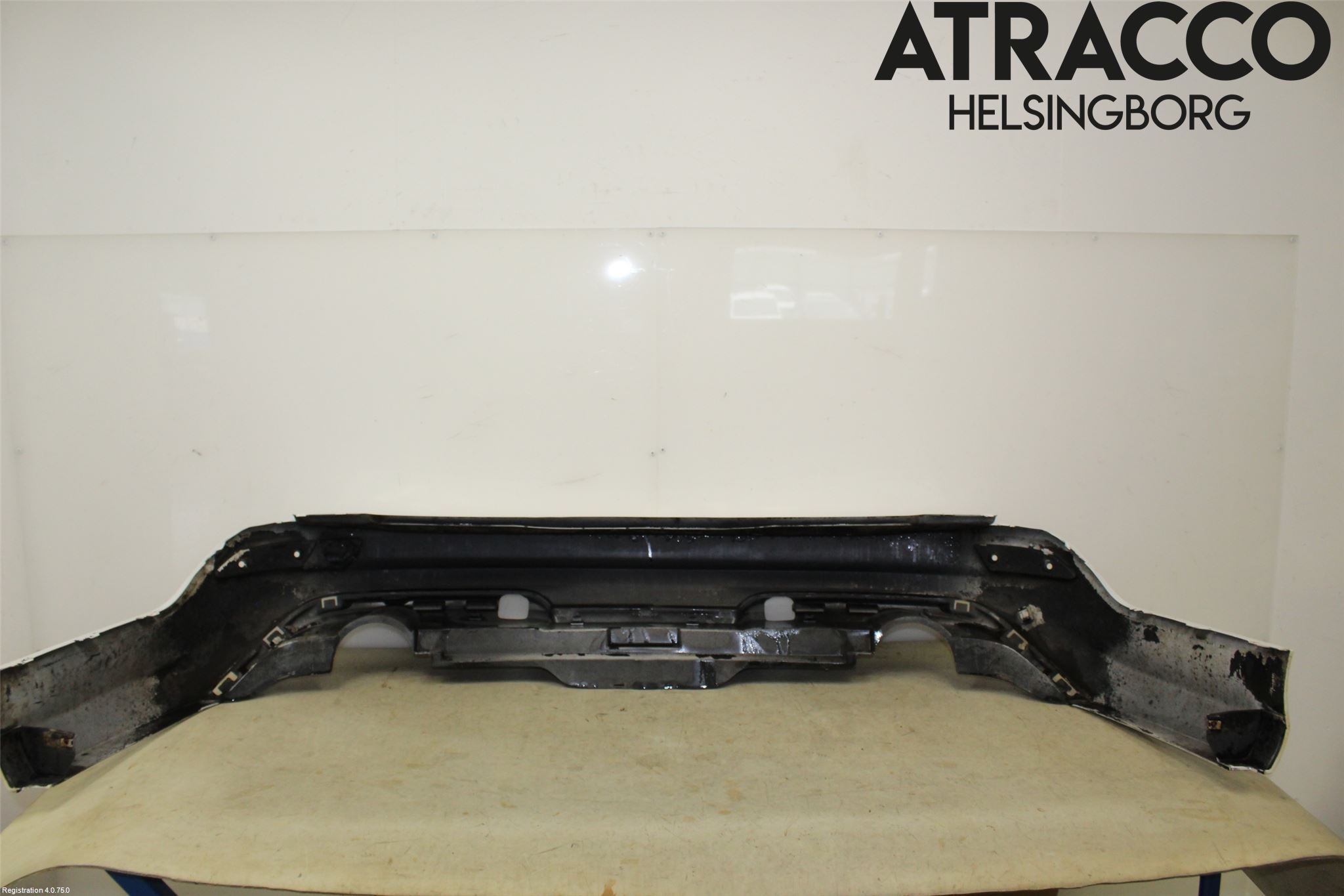 Ford FOCUS 11-14 Stötfångardel Bak Mitt