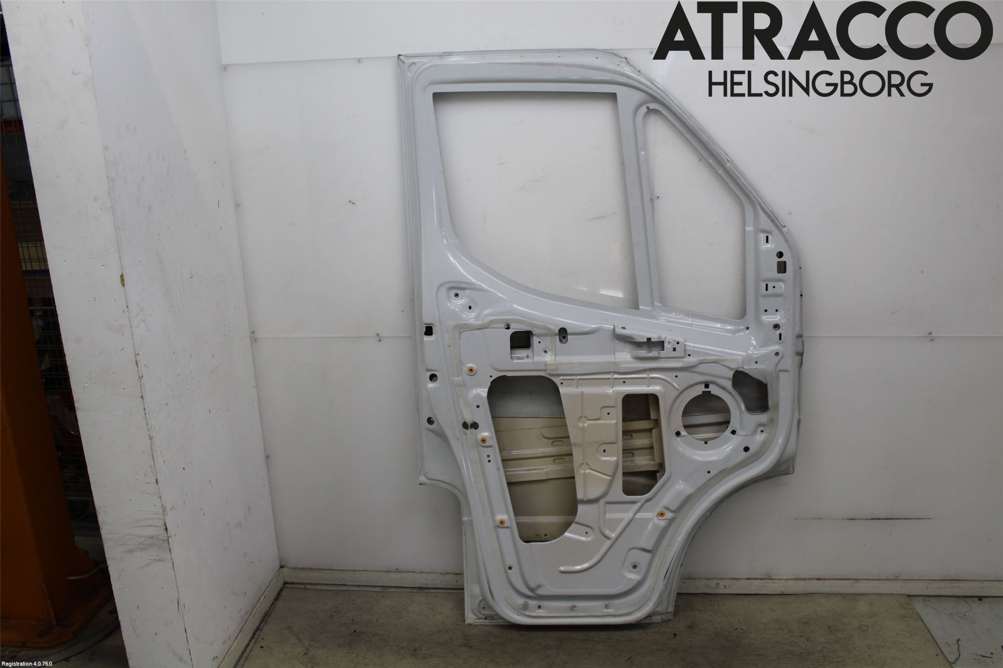 Iveco DAILY 14->> Dörr Fram Vänster