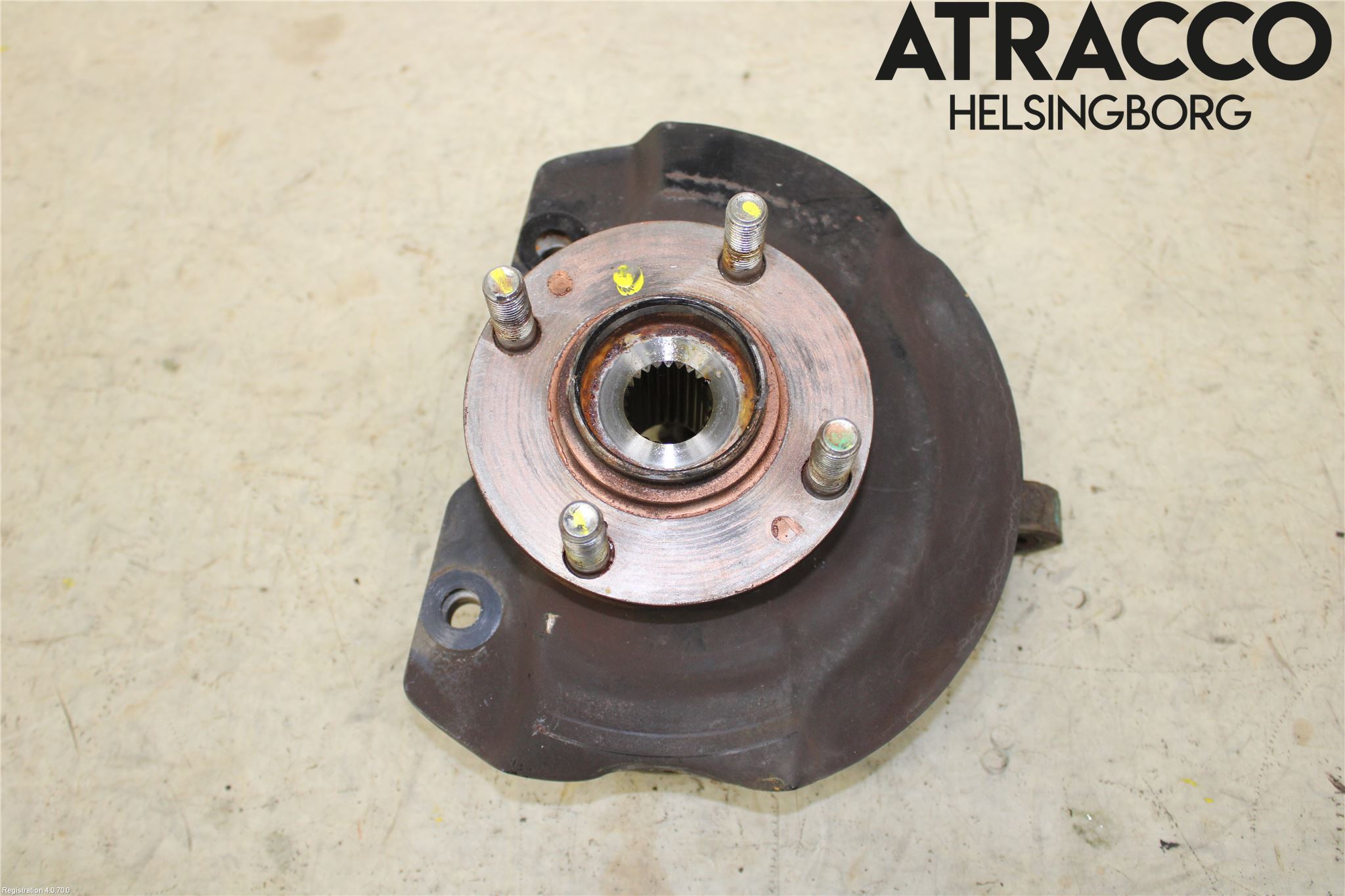 Mitsubishi SPACE STAR 13- Styrspindel Lagerhus Vä