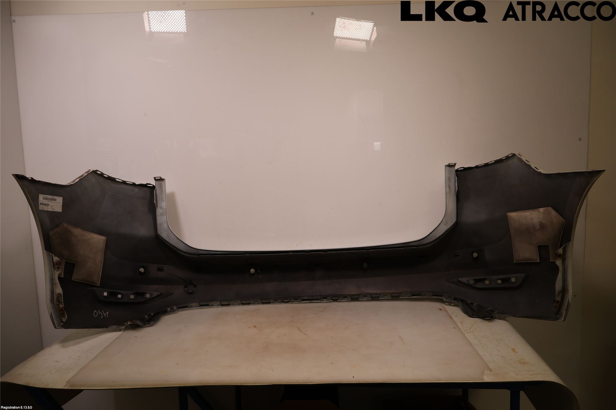 Volkswagen VW TOURAN 16- Stötfångarbeklädnad Bak