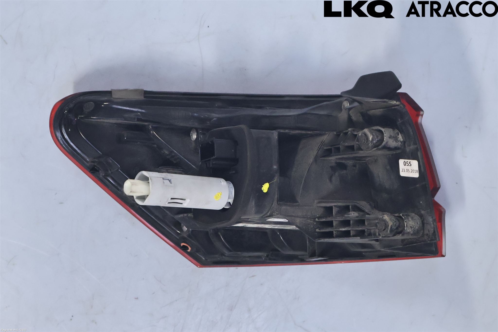 Volkswagen VW TOUAREG CR 18- Bakljus Höger