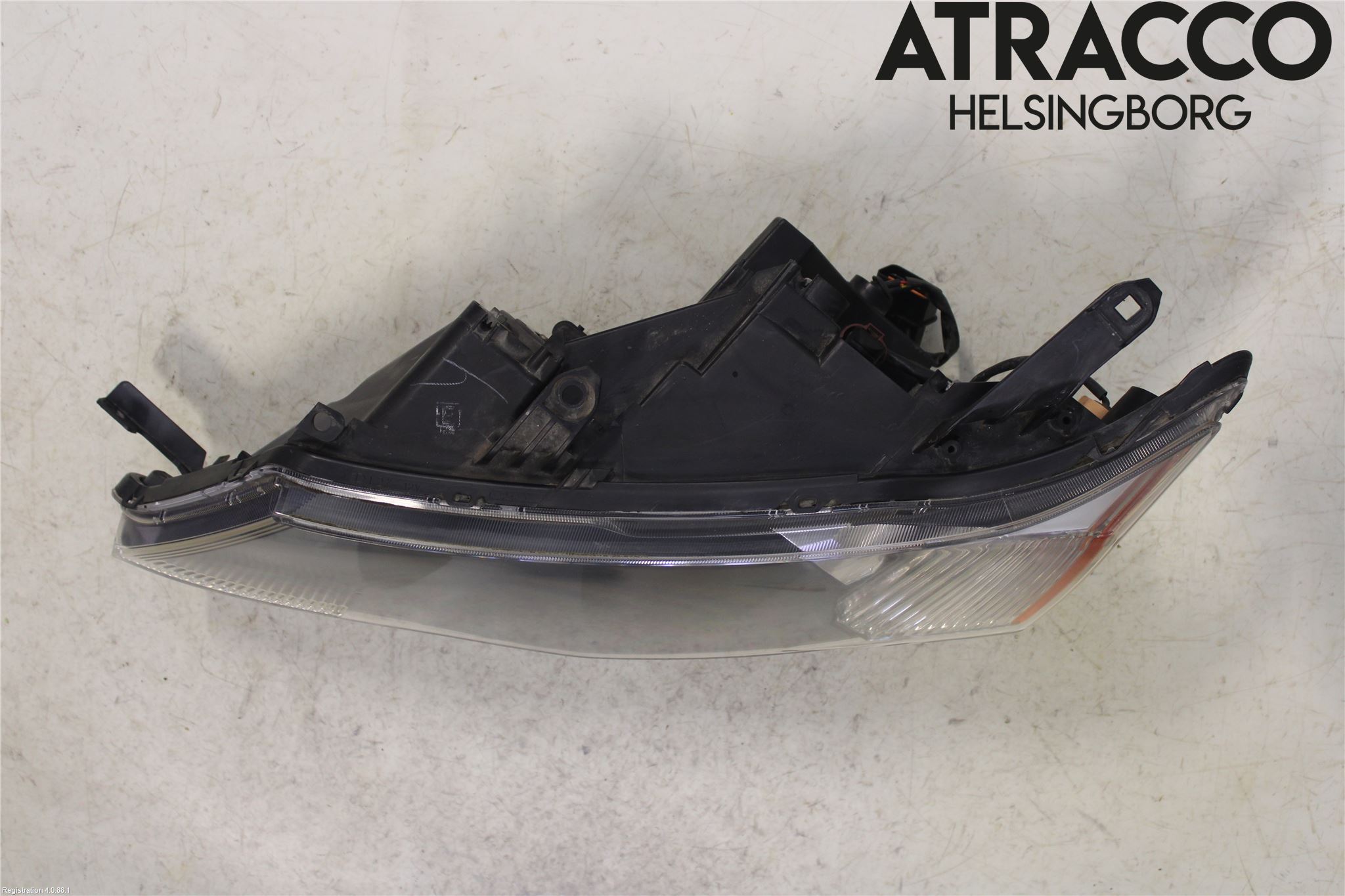 Mitsubishi OUTLANDER 07-12 Strålkastare Vänster