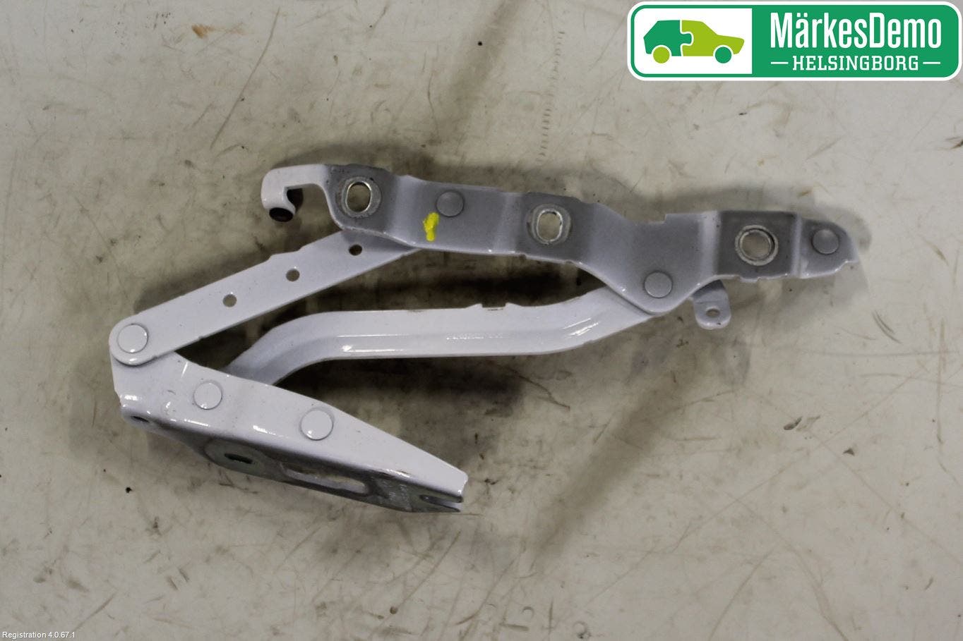 Audi A5 07-16 Bakluckegångjärn Hö