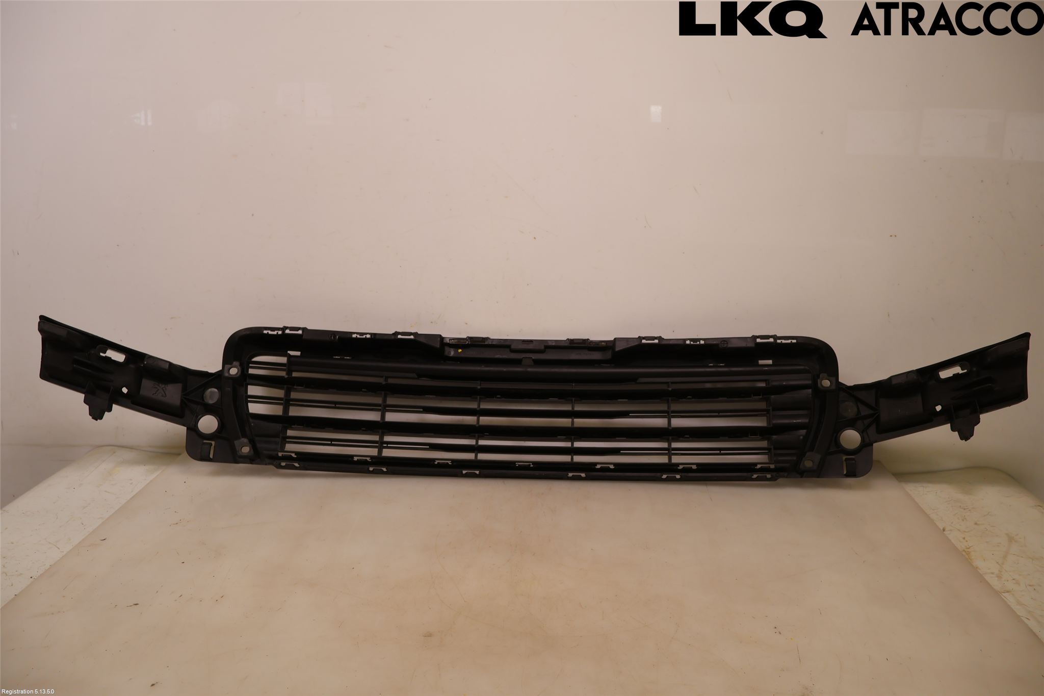 Peugeot 3008 09-16 Grill Komp