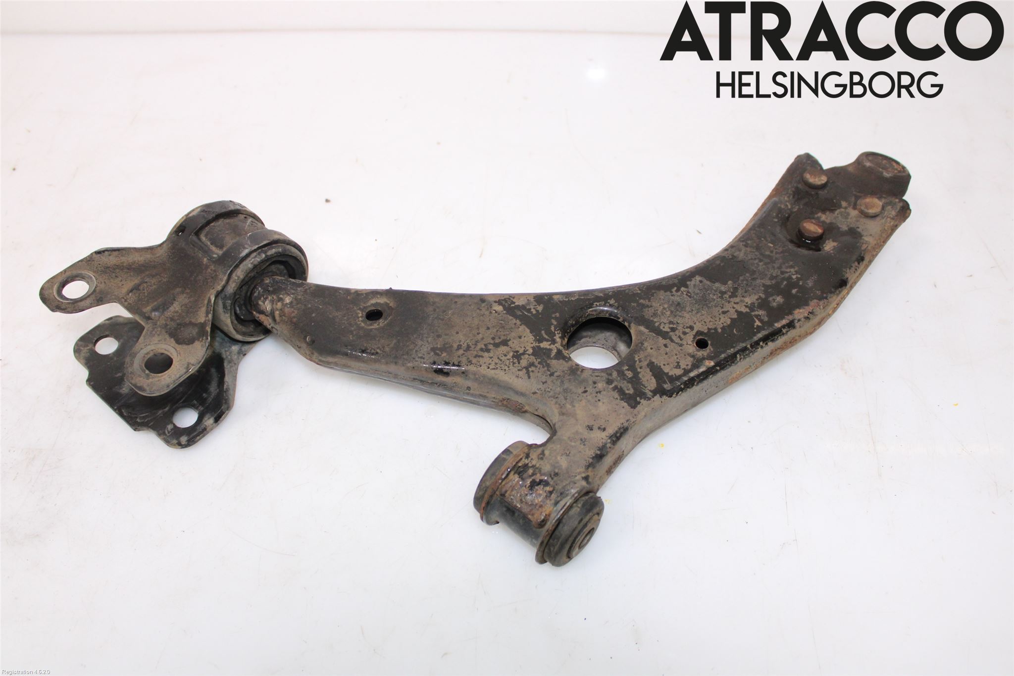 Ford FOCUS 11-14 Bärarm Fram Undre Hö