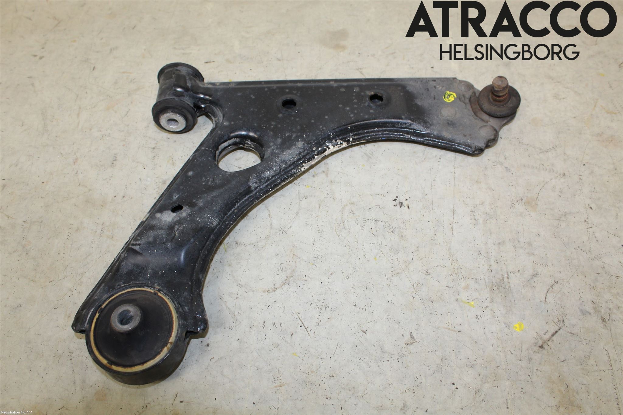 Opel CORSA E 15-19 Bärarm Fram Undre Vä