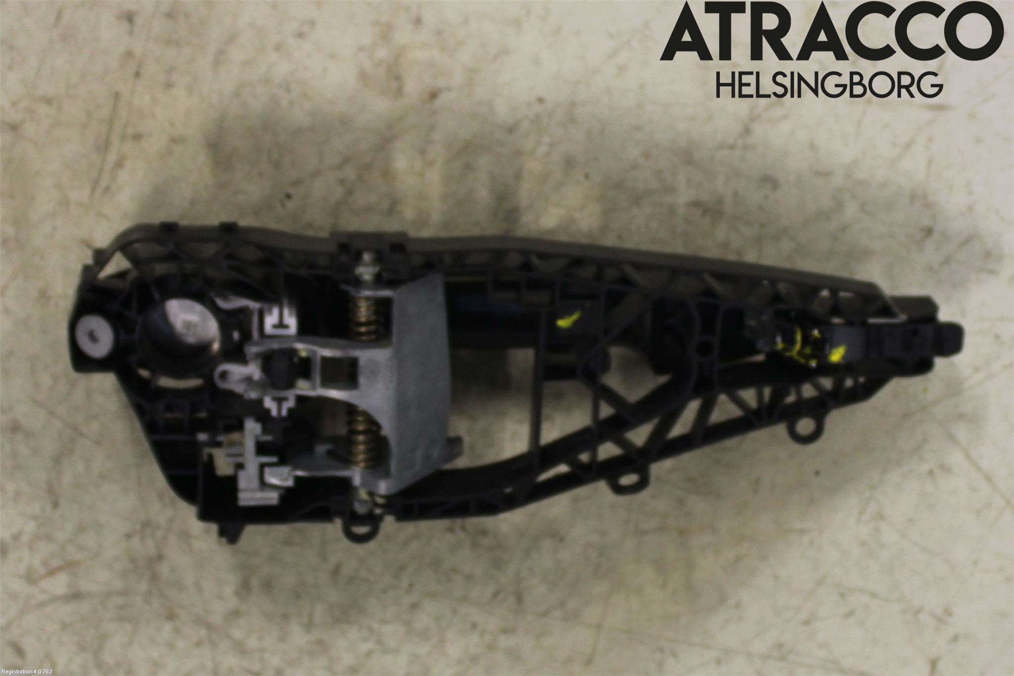 BMW X1 F48 15-22 Dörrhandtag Yttre Vä