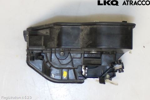 BMW 3 F30/F31/F80 12-19 Centrallåsmotor Höger