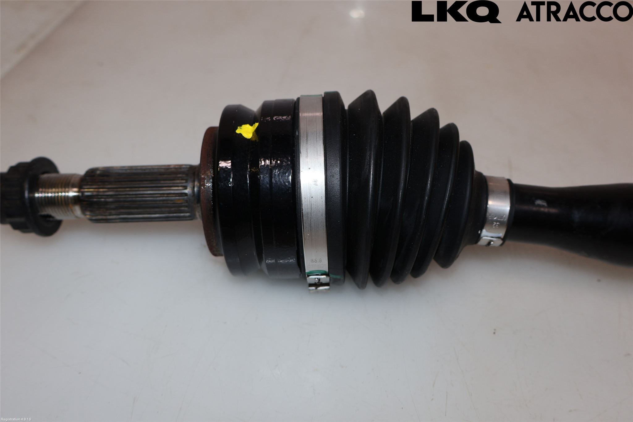 Toyota C-HR 24- Drivaxel Fram Höger