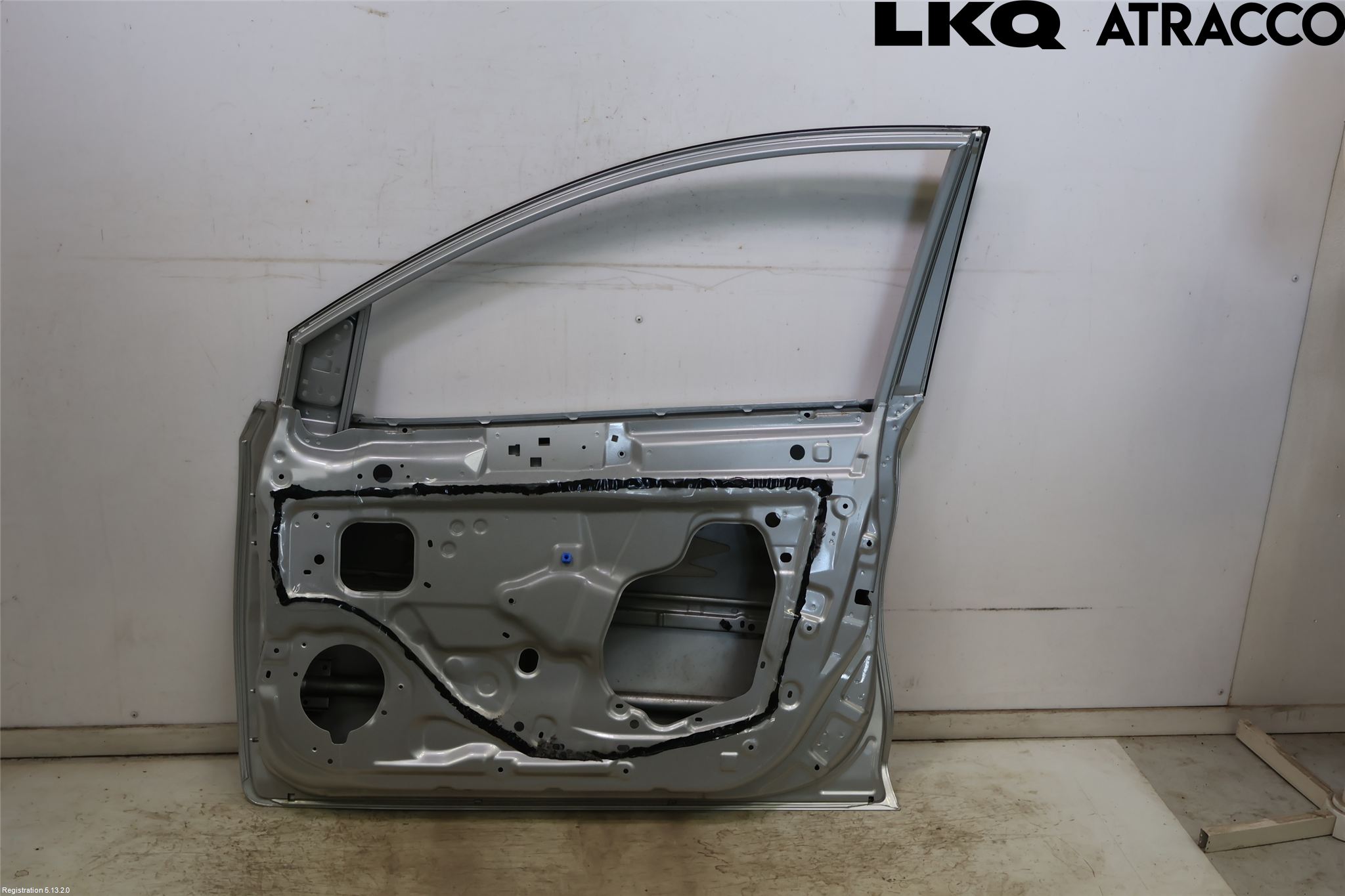 Nissan PULSAR Dörr Fram Höger