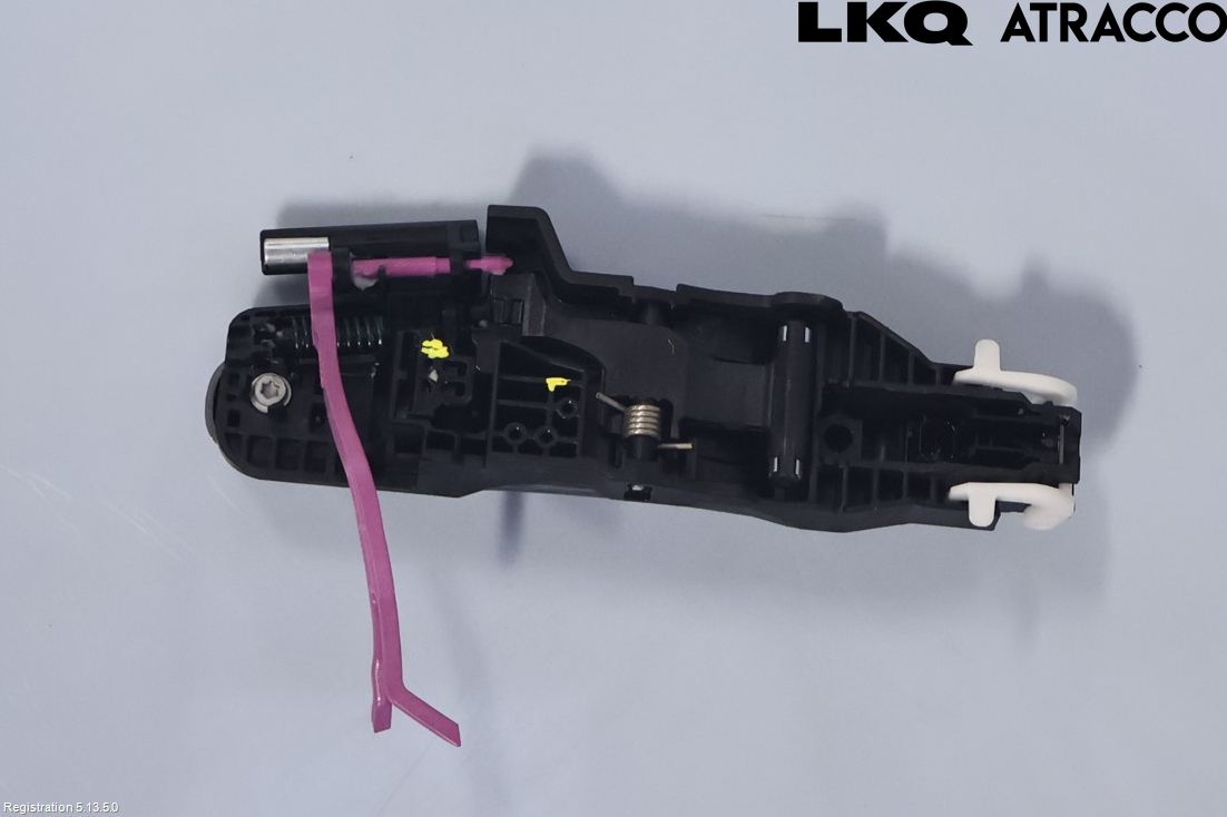 Toyota bZ4X EA10 22- Dörrhandtag Yttre Vä