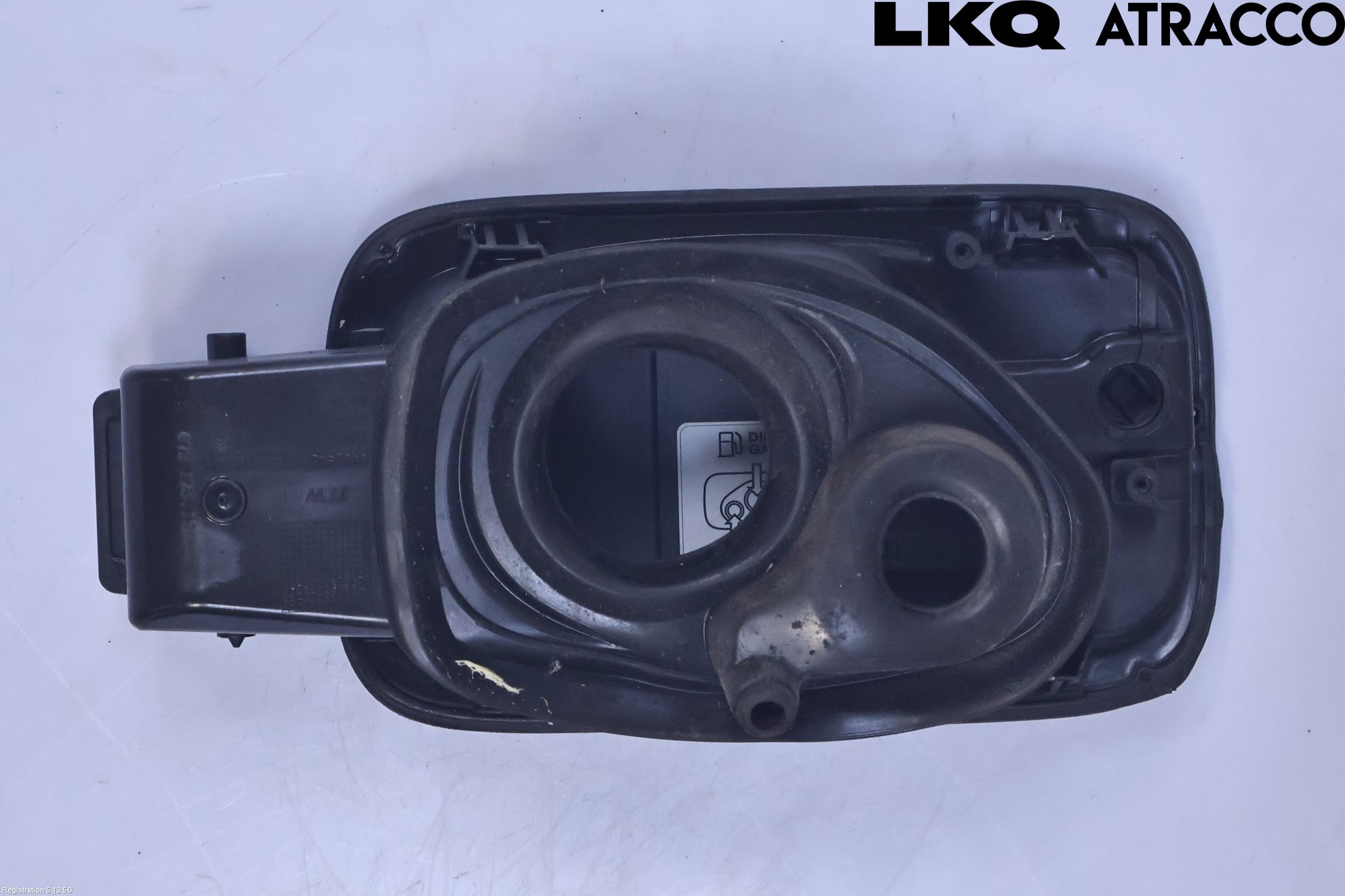 Audi A4/S4 B9 16-19 Tanklucka