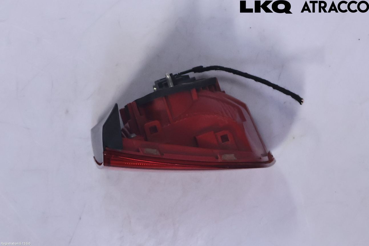 Volkswagen VW TIGUAN 07-16 Bakljus Lucka Vä