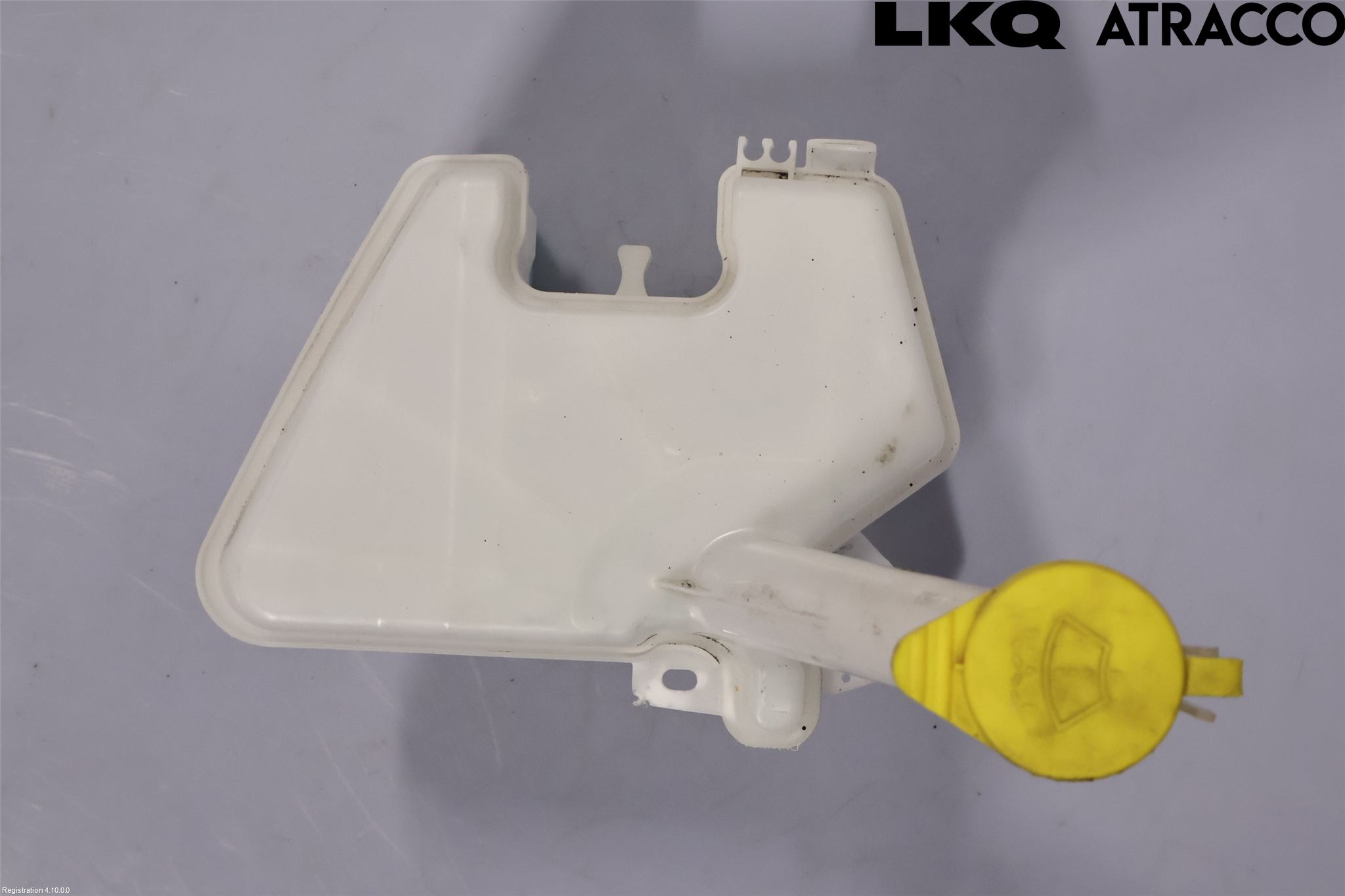 Toyota YARIS XP130 12-14 Spolartank Vindruta