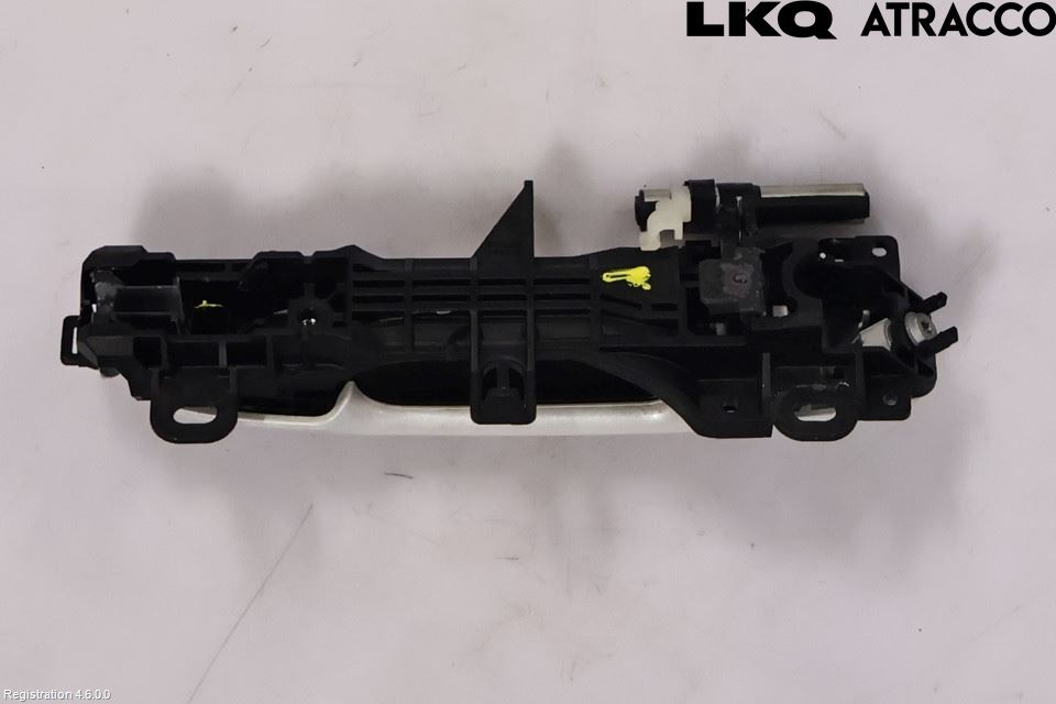 Toyota C-HR 16-23 Dörrhandtag Yttre Hö