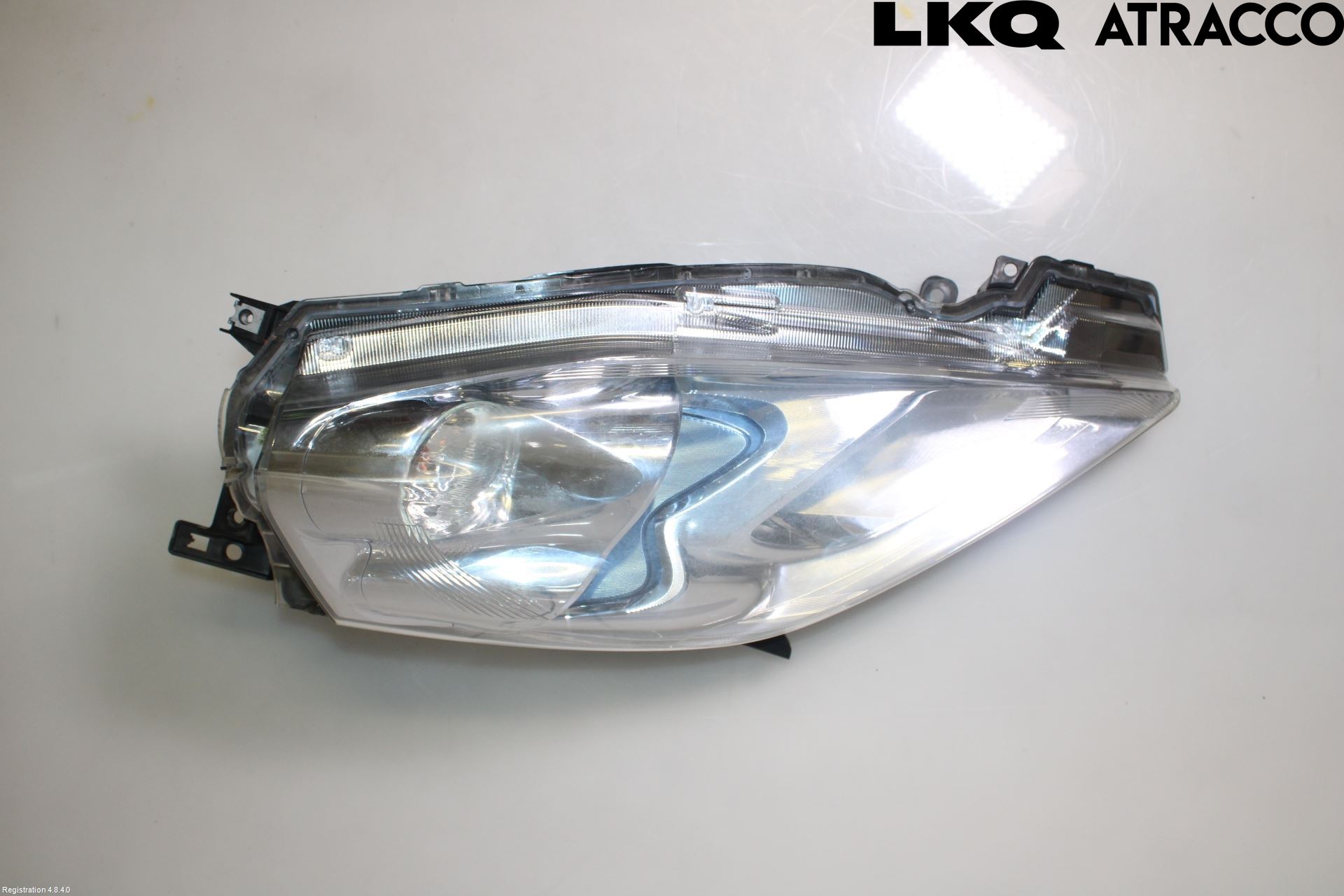 Nissan LEAF 11-17 Strålkastare Höger