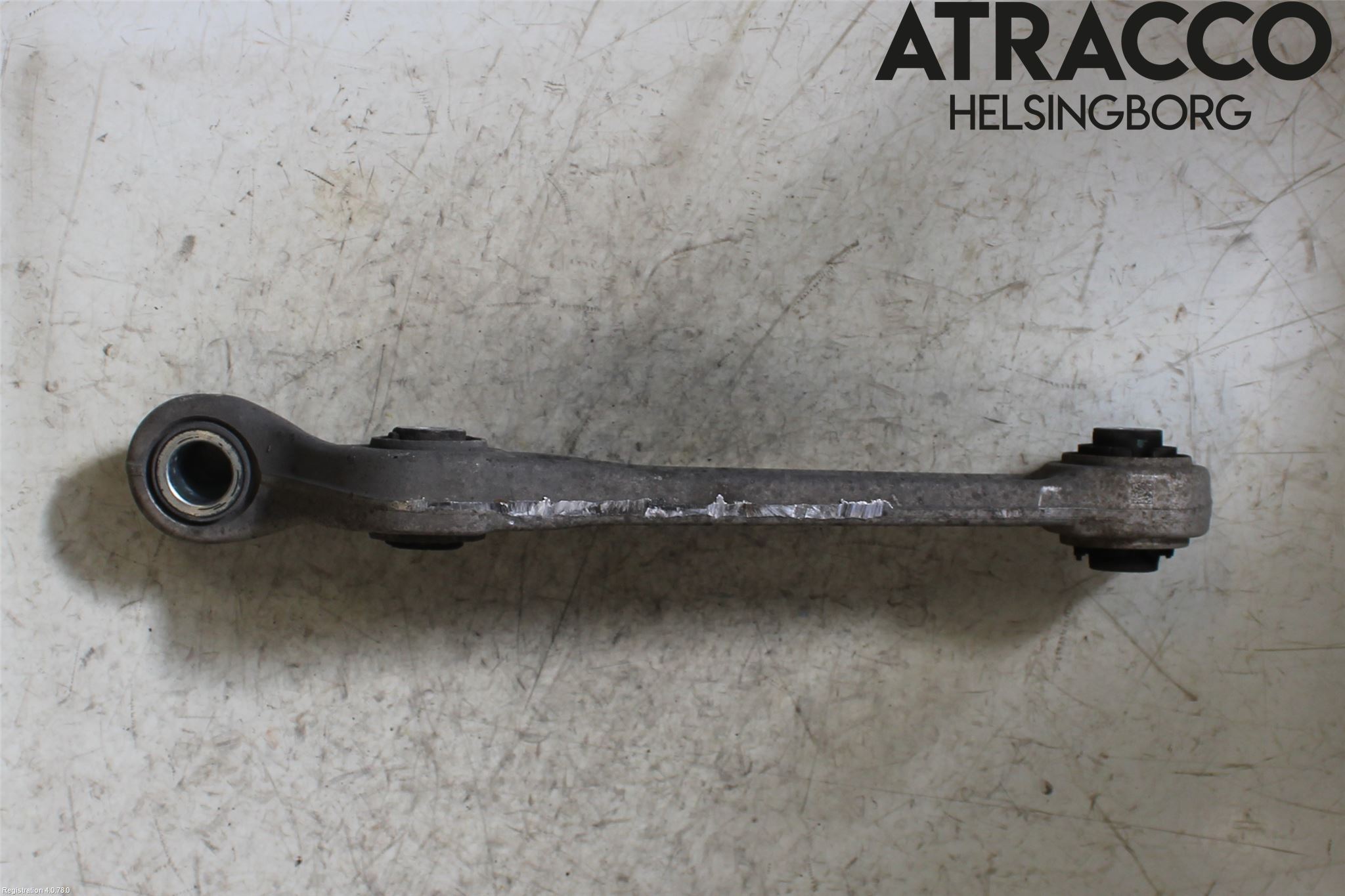 Audi A4/S4 B9 16-19 Bärarm Fram Undre Hö