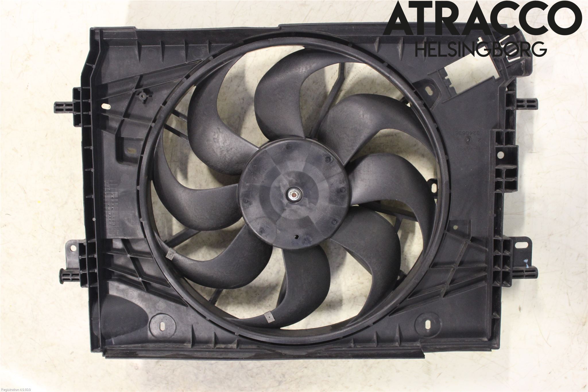 Renault CAPTUR 13-19 Kylfläkt El