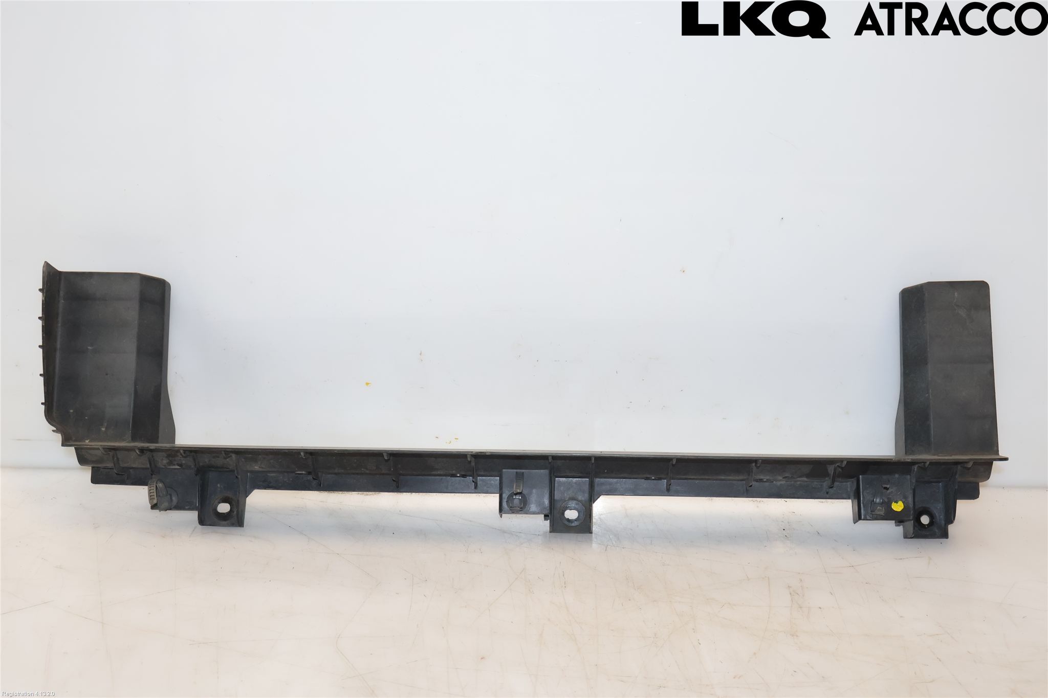 Kia SPORTAGE (QL) 16-21 Deflektor Plåt-Plast Kylning