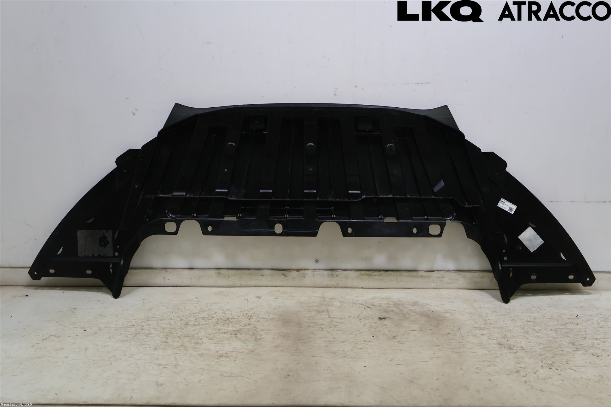 Ford FOCUS 15-18 Hasplåt Plåt-Plast